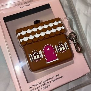 ♠️ Kate Spade air pods 3rd generation gingerbread house case